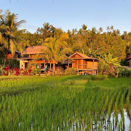 Pondok Apsari 2 Singaraja  Bagian luar foto